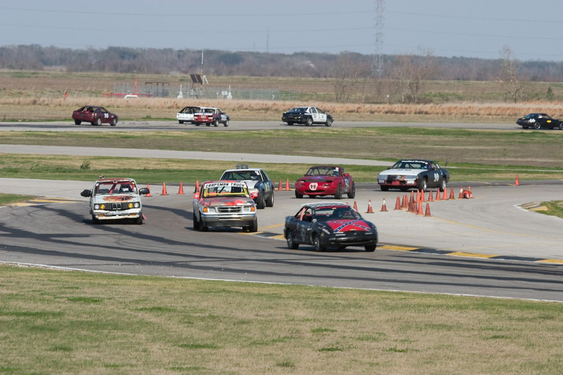 Illustration for article titled The 24 Hours Of LeMons Gator-O-Rama 2009 Über Gallery